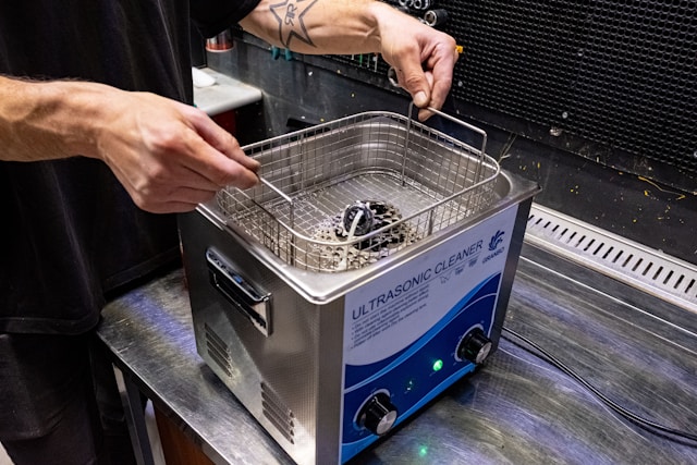 ultrasonic cleaner